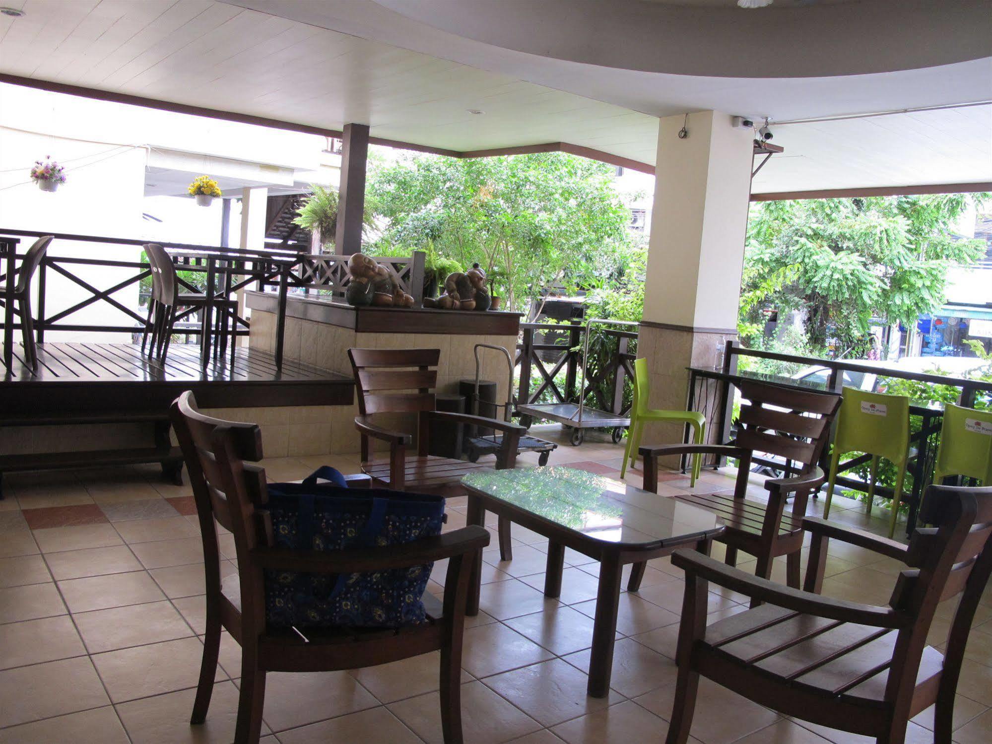 Opey De Place Pattaya Exterior photo