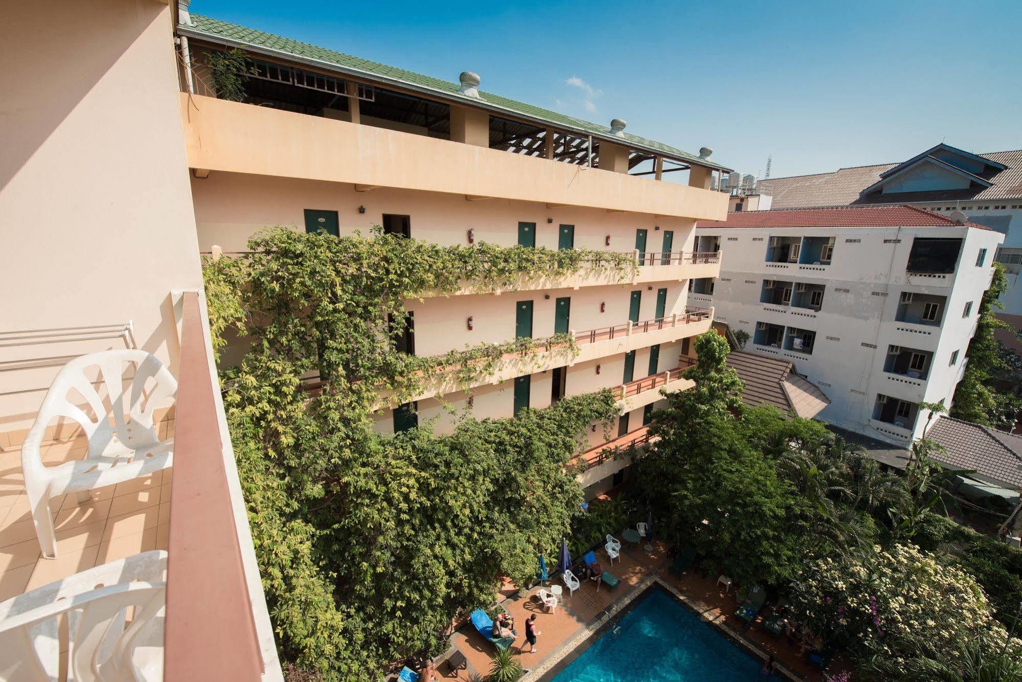 Opey De Place Pattaya Exterior photo