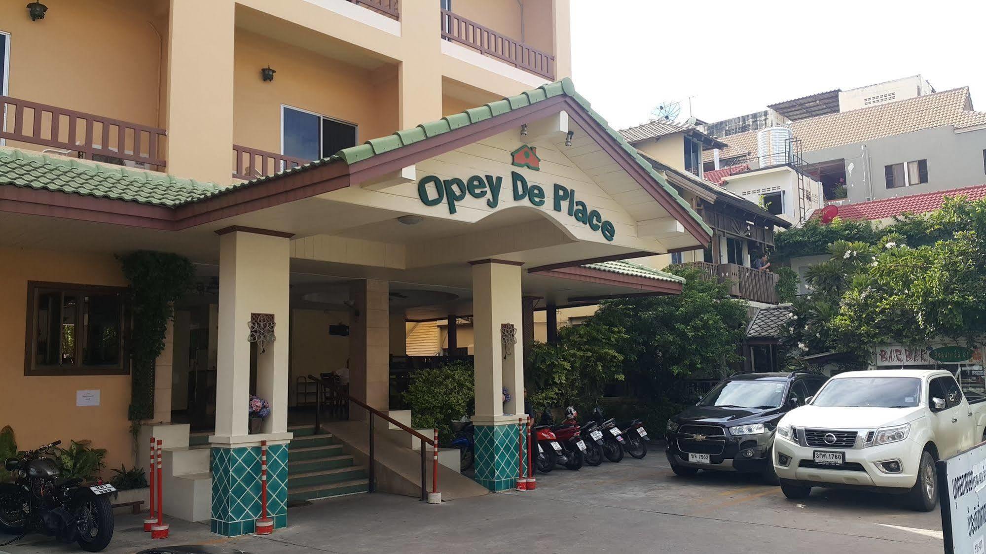 Opey De Place Pattaya Exterior photo